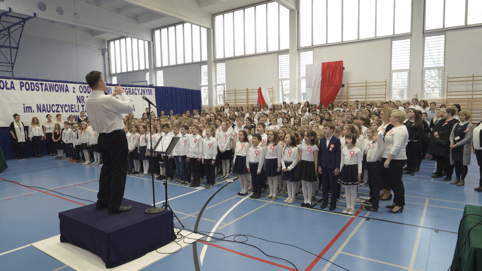 Do Hymnu - przesłuchania w szkole na warszawskim Ursynowie